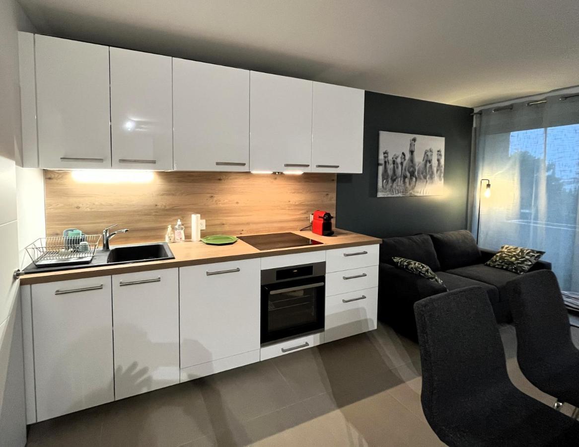 Confortable Appartement Pres D'Avignon Le Pontet  Exterior foto